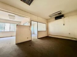 Yio Chu Kang Road (D19), Shop House #605344921